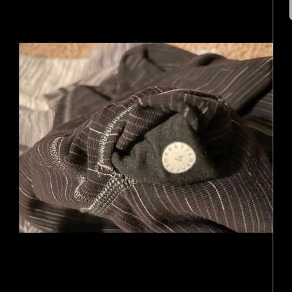 Lululemon Leggings - Picture 5 of 5